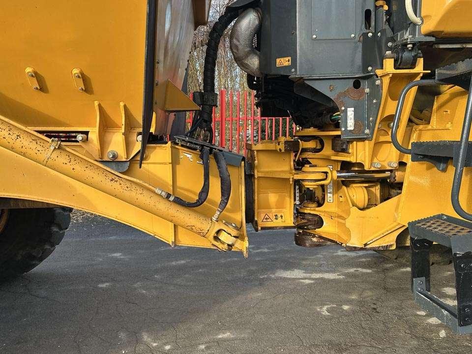 Bell B25E 6x6 Photo 6