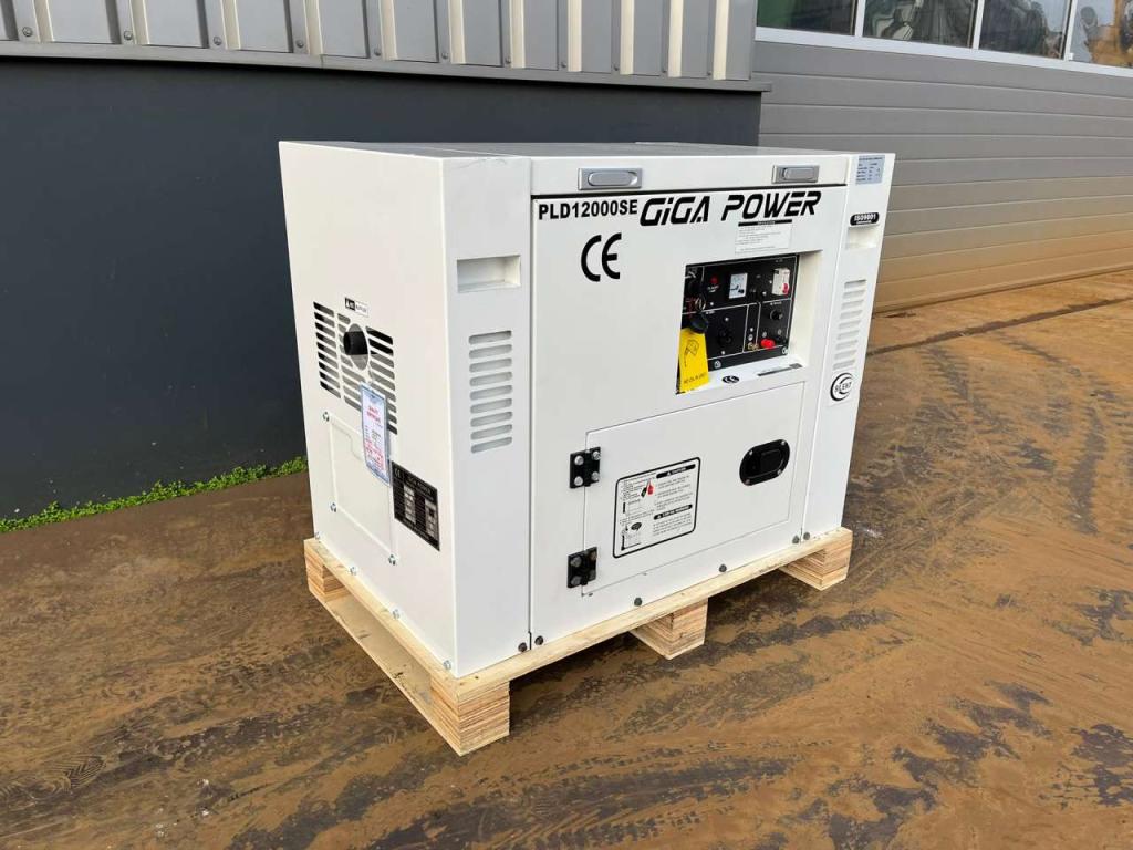 Giga Power PLD12000SE 10 kVA silent generator Photo 6