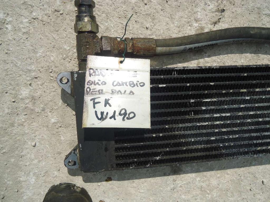 Refroidisseur d’huile de transmission pour Fiat Kobelco W190 Photo 3