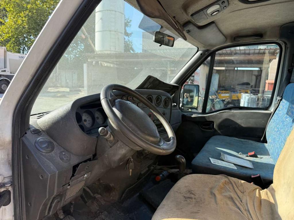 Iveco DAILY 35C11A Photo 7