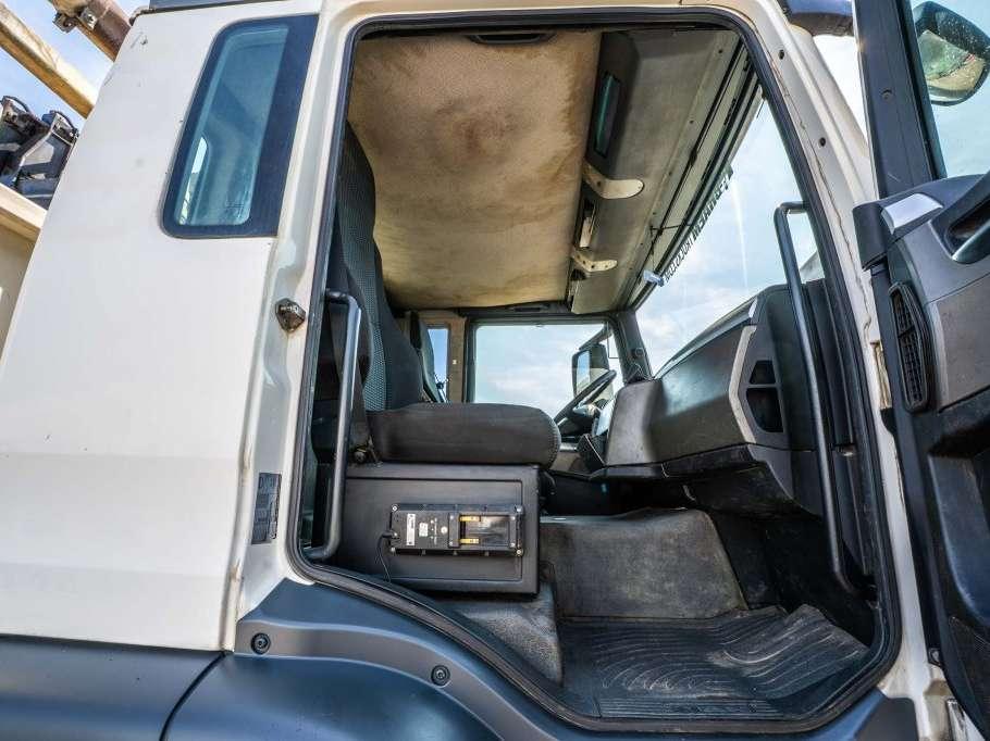 Man TGS 33.400 BB - HIAB 377 E-5 HIPRO Photo 17