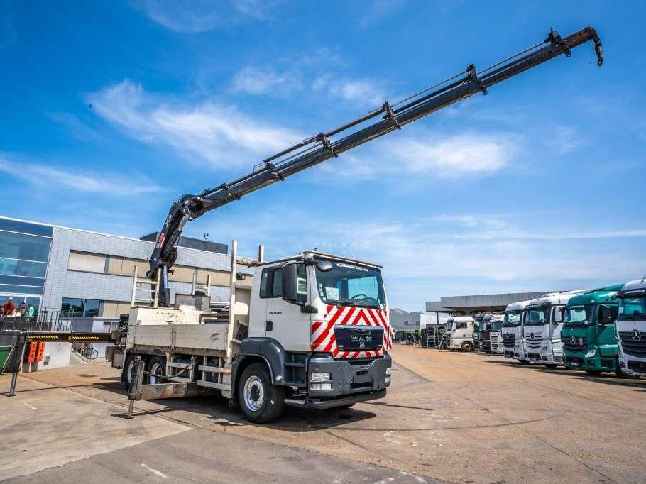 Man TGS 33.400 BB - HIAB 377 E-5 HIPRO Photo 3