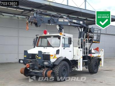 Mercedes-Benz U 1750L38 4X4 Unimog 4x4 Road-rail truck HIAB 260 AW Crane Manual en vente par BAS World B.V.