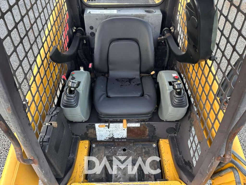 Komatsu CK20 Photo 10