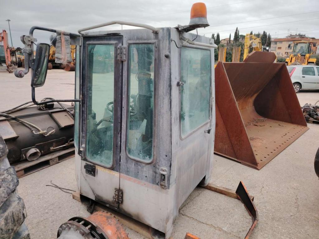 Fiat Hitachi FR220.2 Photo 7