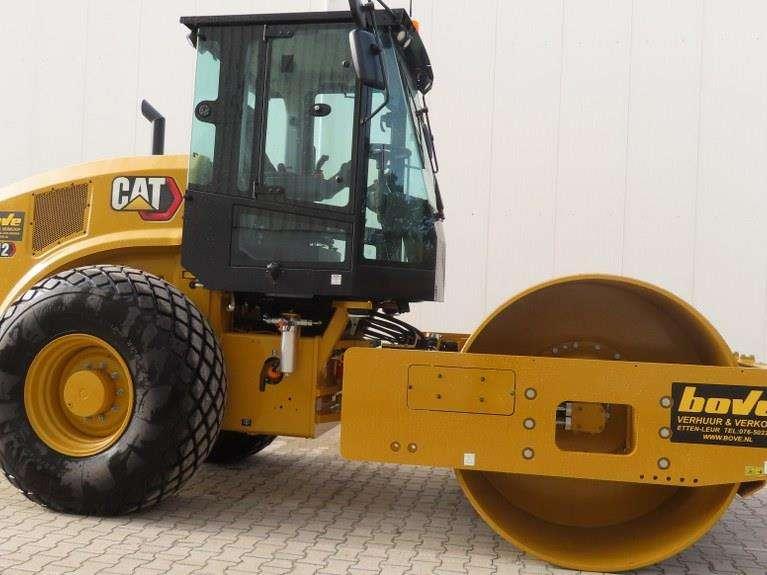 Caterpillar CS12 Photo 1