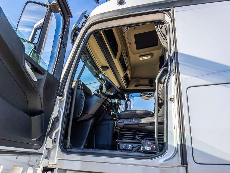 Mercedes-Benz ACTROS 3363 LS - 40.000 KM Photo 16