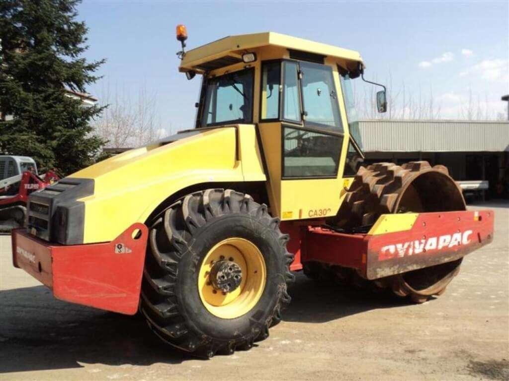 Dynapac CA302PD Photo 3