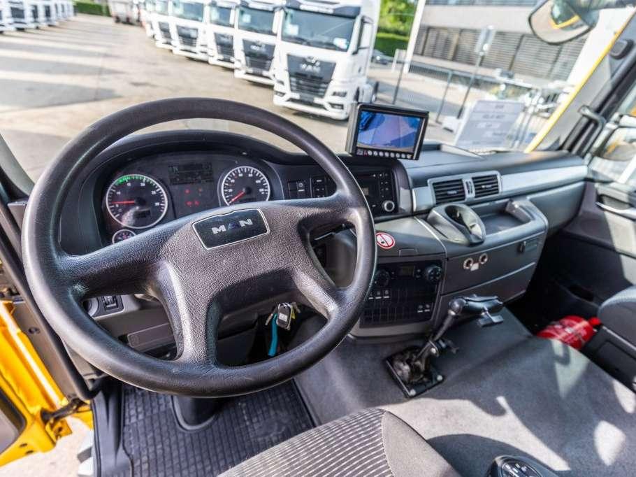 Man TGM 18.250 BL + DHOLLANDIA 2T. Photo 16