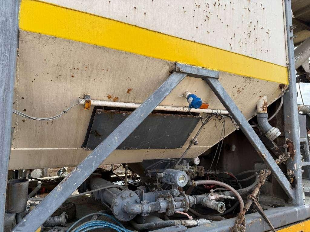 Wirtgen WM400 + Broshuis Trailer - Menginstallatie Photo 13