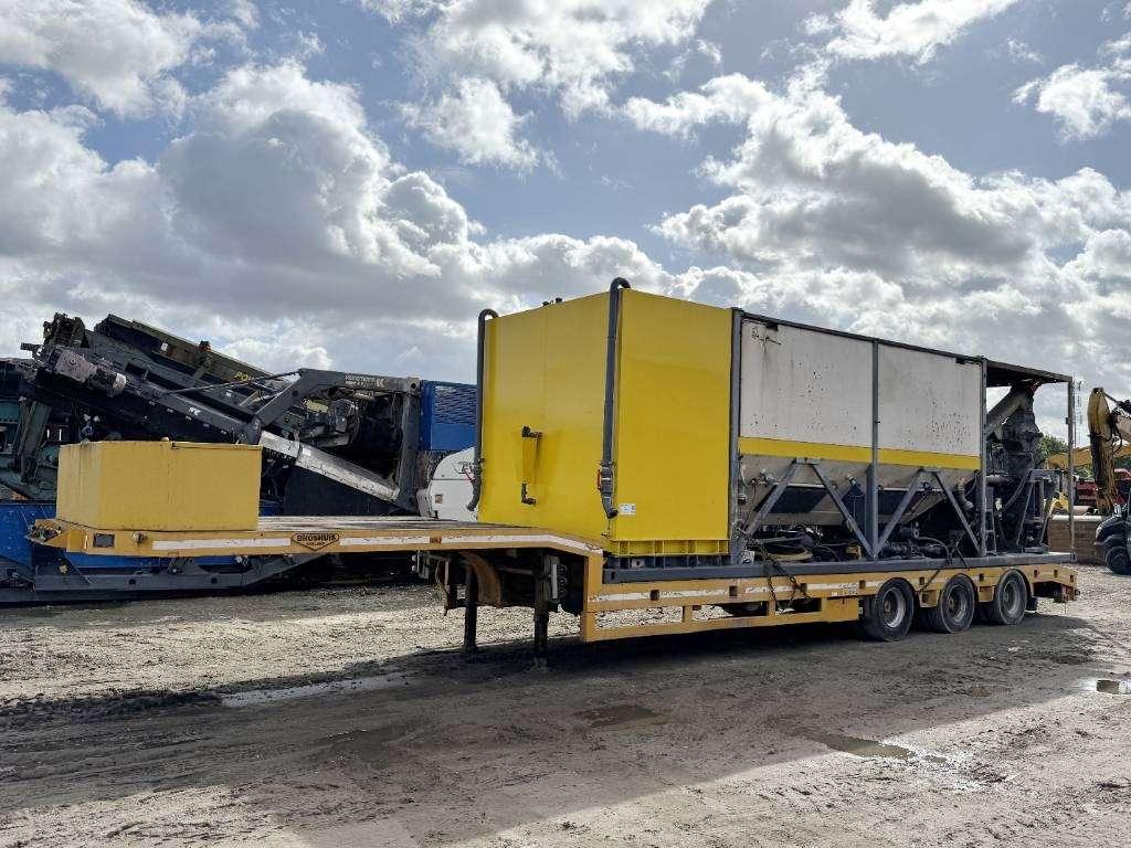 Wirtgen WM400 + Broshuis Trailer - Menginstallatie Photo 2