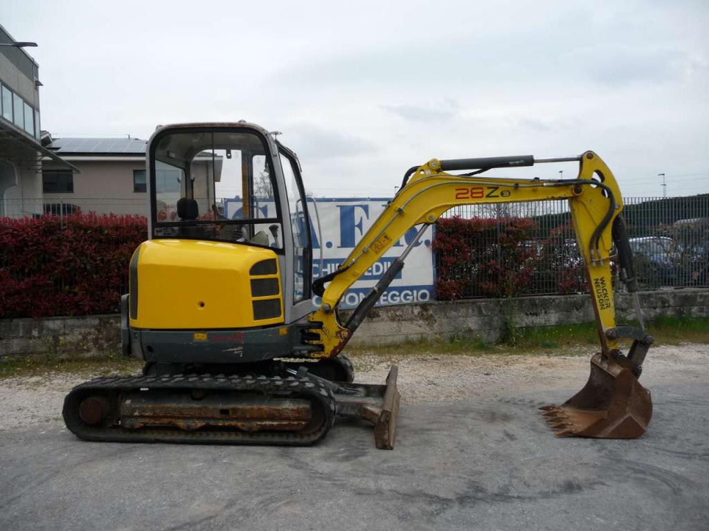 Neuson 28 Z 3 Photo 1
