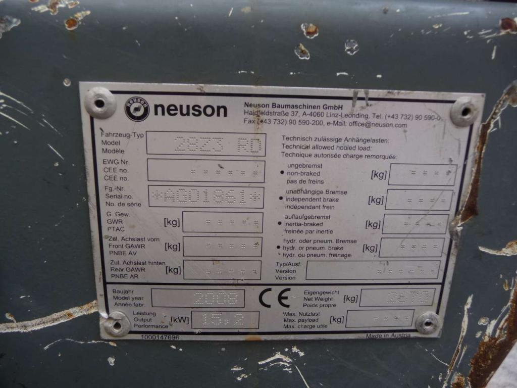 Neuson 28 Z 3 Photo 9