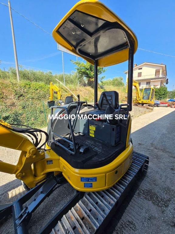 Komatsu PC30 MR2 Photo 7