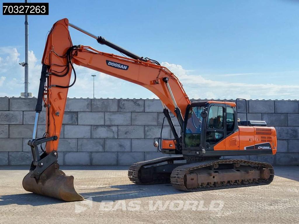 Doosan DX255 LC-5 Photo 2