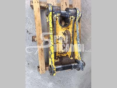Bielle et supports de fermeture de godet pour New Holland E 215/245 en vente par PRV Ricambi Srl