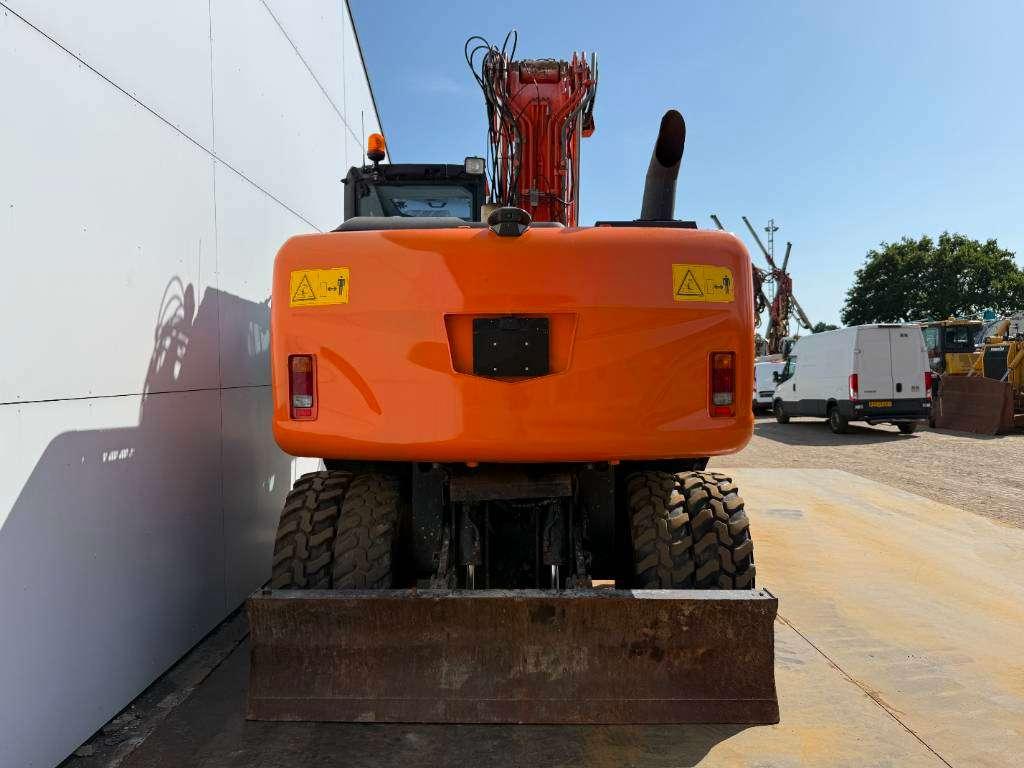 Hitachi ZX170W-5B - Blade / Triple Boom / Auto Greasing Photo 4