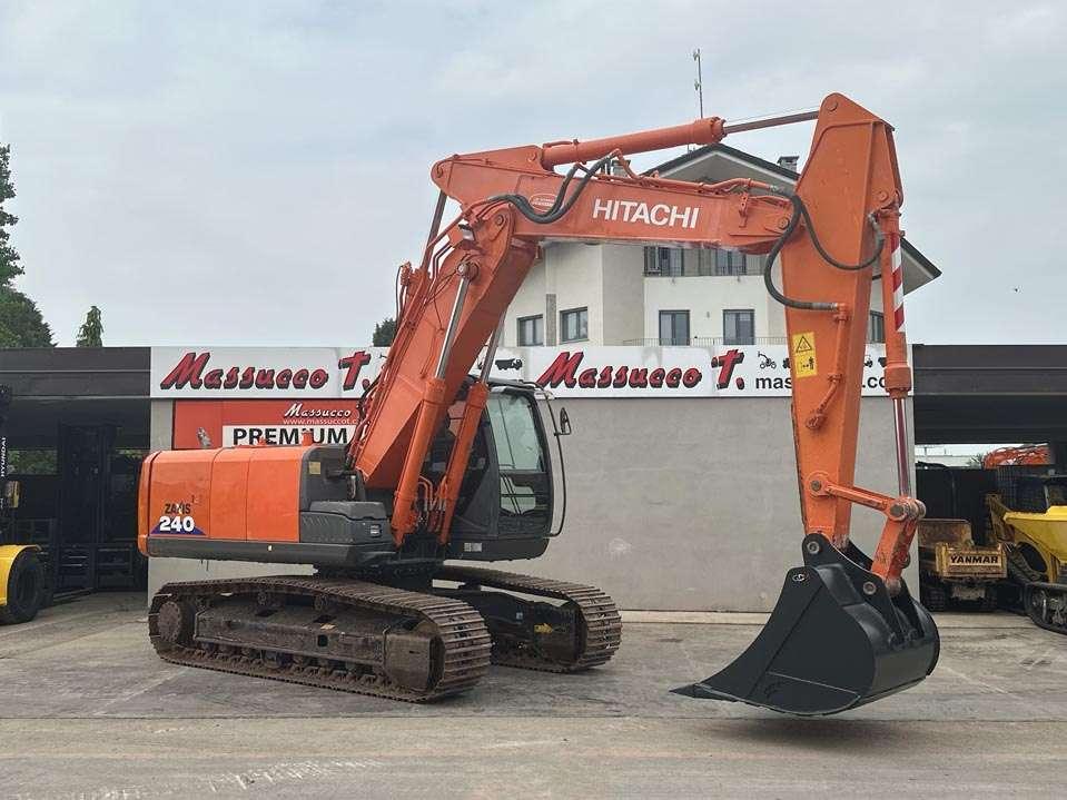 Hitachi ZX240N-3 Photo 20
