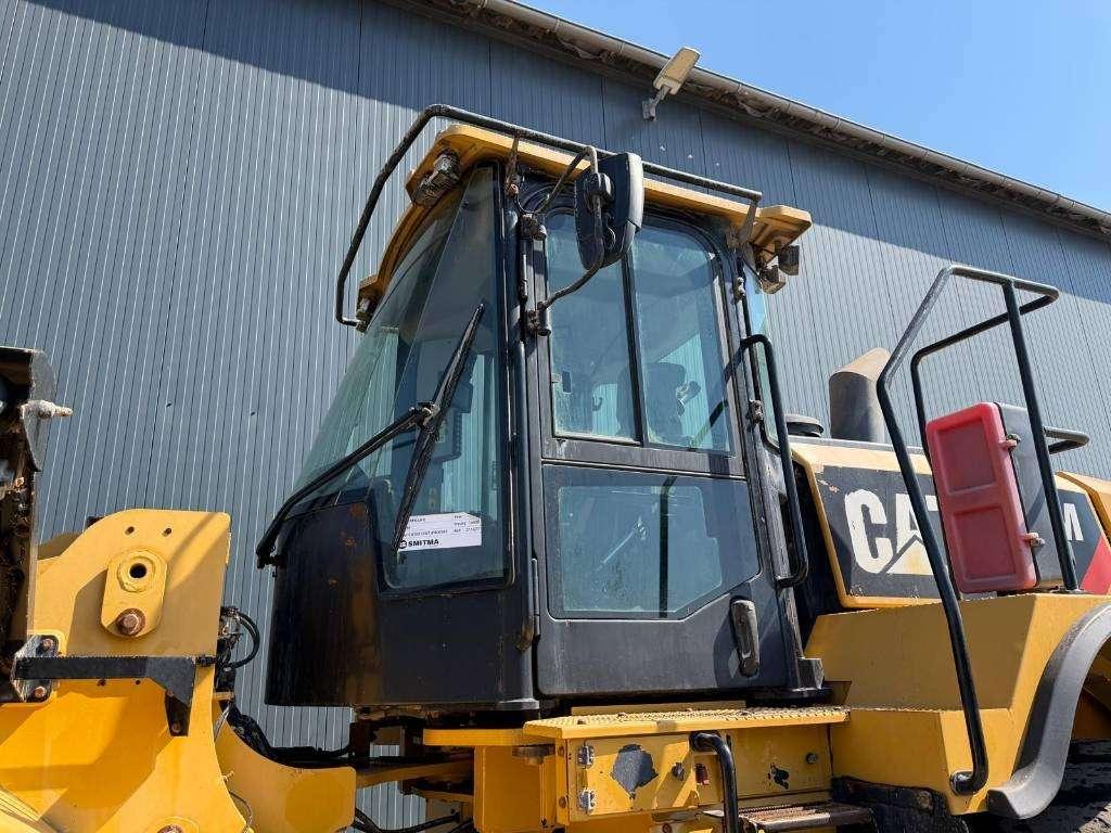 Caterpillar 972M Photo 30