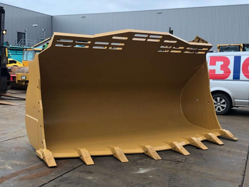 Caterpillar 988H HD Rock Bucket Photo 7