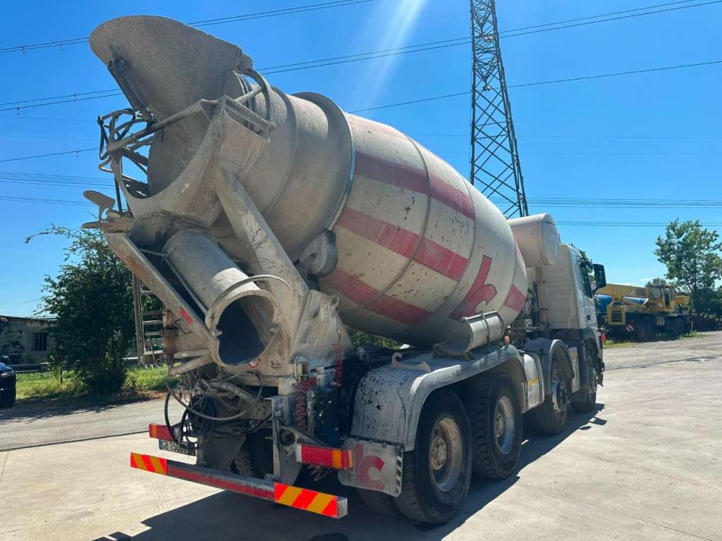BM Volvo FM12 440 Photo 3