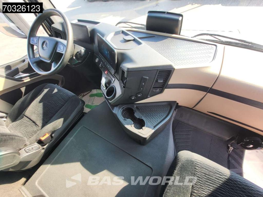 Mercedes-Benz Actros 1842 4X2 StreamSpace Standklima Photo 17
