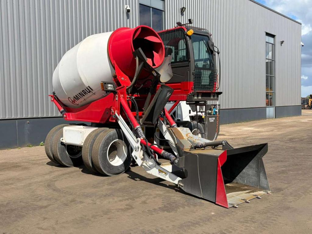 Minrui 4M3 Self Loading Concrete Mixer 4x4 Photo 11