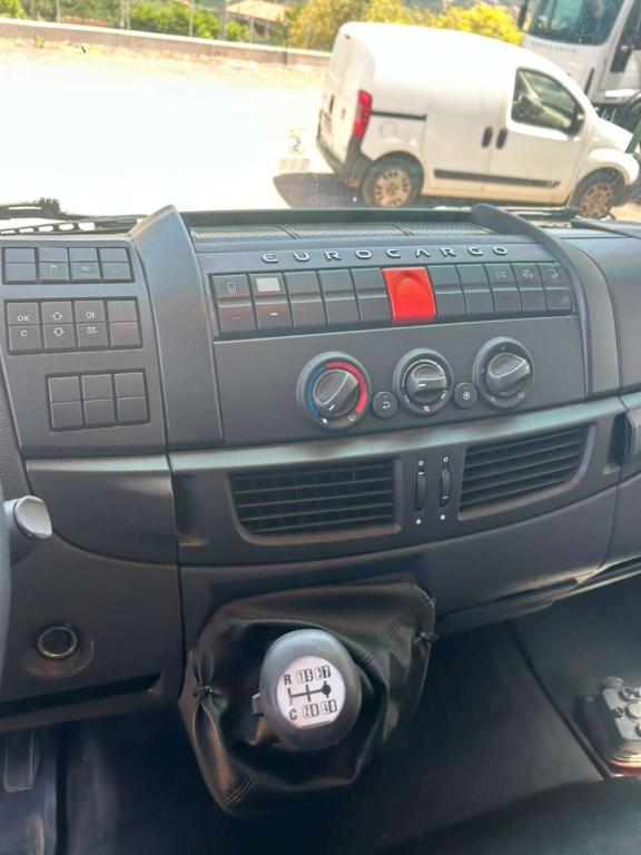 Iveco EUROCARGO 180E32 Photo 27