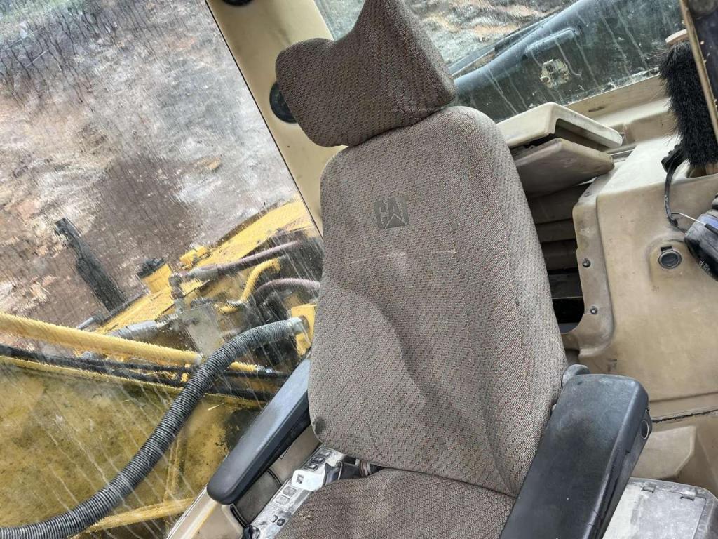 Caterpillar 320B Photo 27