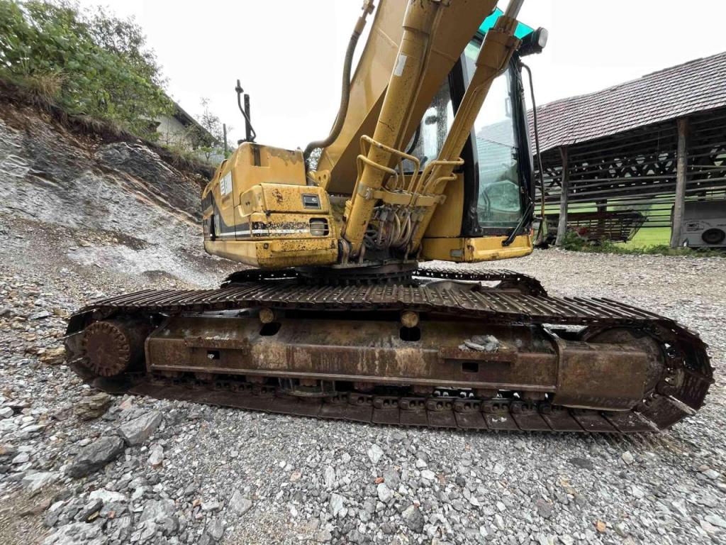 Caterpillar 320B Photo 6