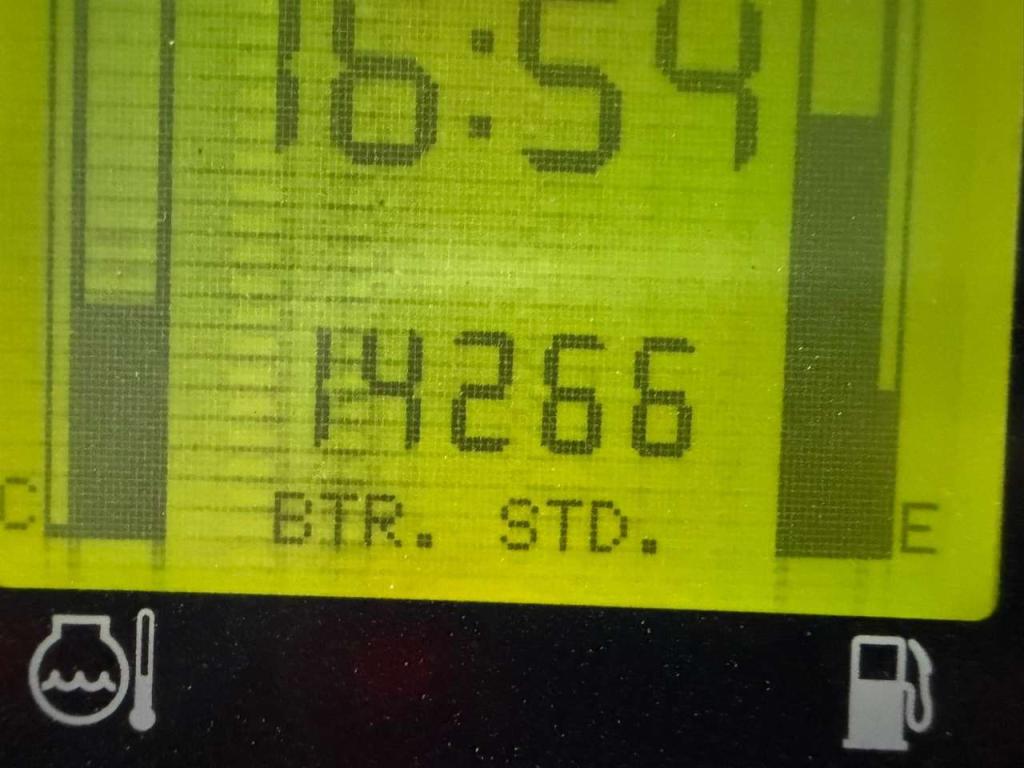 New Holland F106.6/A Photo 22