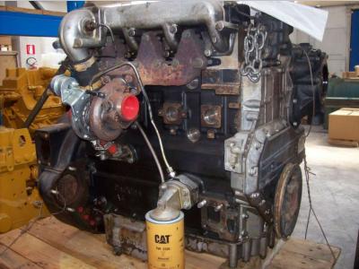 Moteur à combustion pour Caterpillar 3054 en vente par CERVETTI TRACTOR Srl