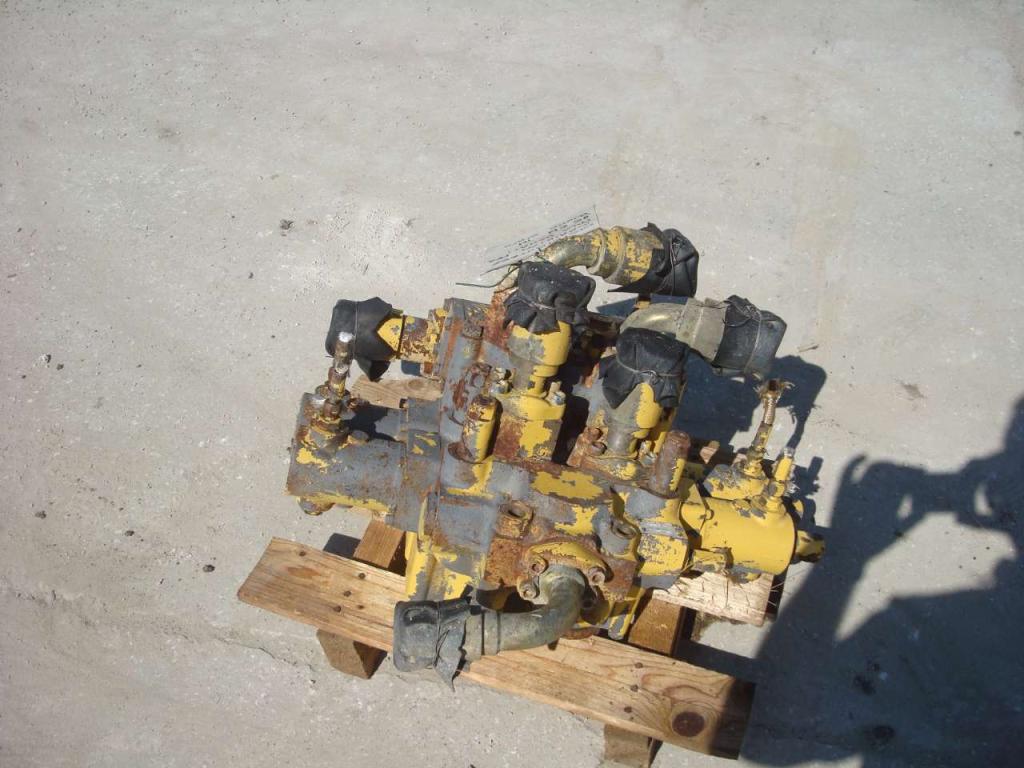 Distributeur hydraulique pour Benati 25SB Photo 5