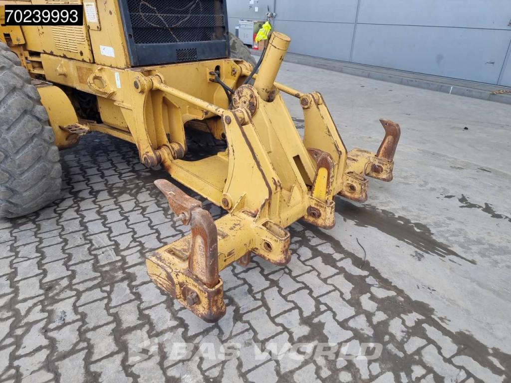 Caterpillar 140 H RIPPER - PUSH BLOCK Photo 10