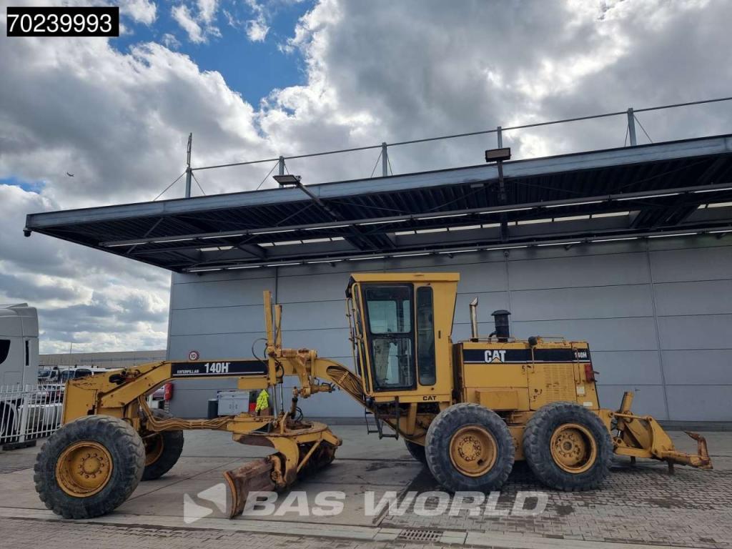 Caterpillar 140 H RIPPER - PUSH BLOCK Photo 2