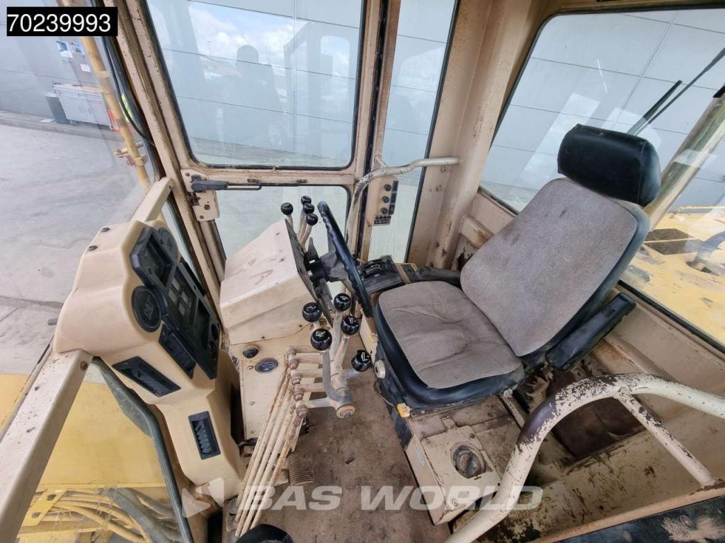 Caterpillar 140 H RIPPER - PUSH BLOCK Photo 24