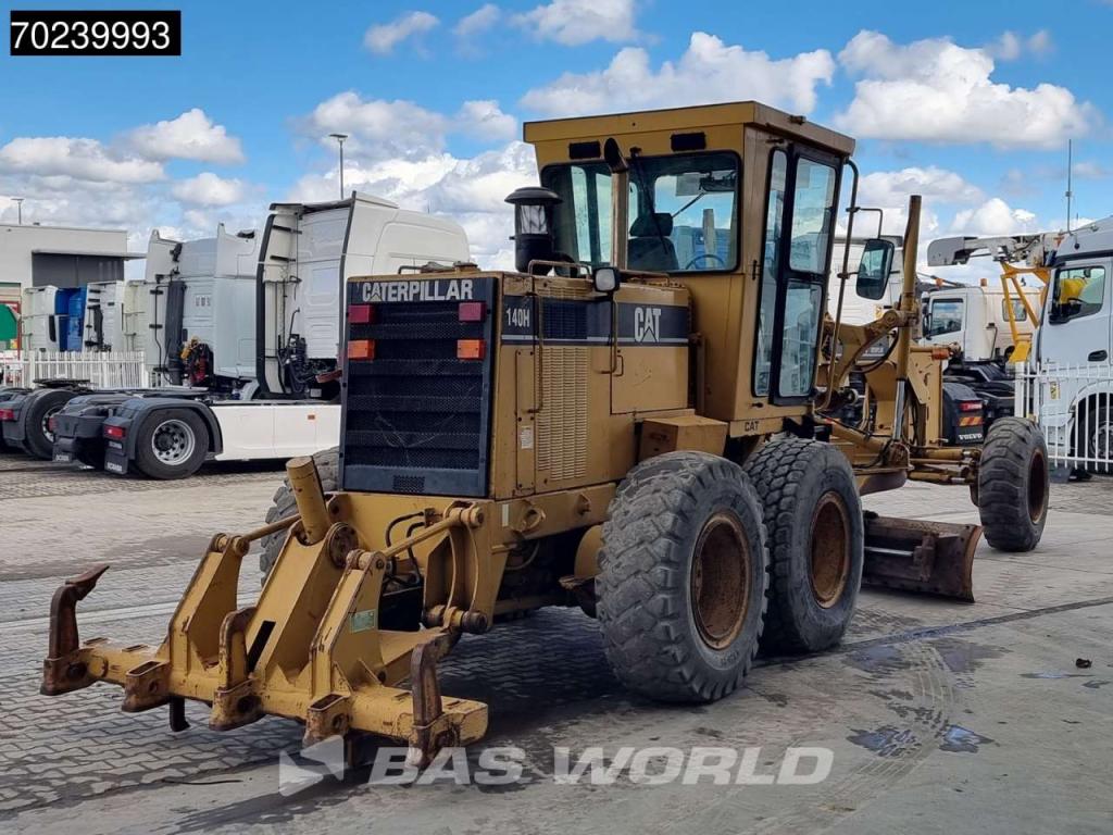 Caterpillar 140 H RIPPER - PUSH BLOCK Photo 7