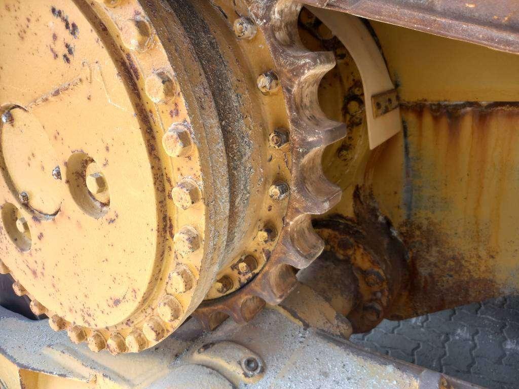 Caterpillar D6R LGP (EXW - Abu Dhabi) Photo 14