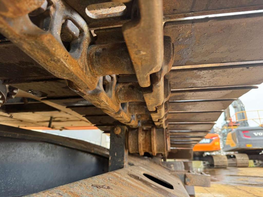 Doosan DX225LC-7 Photo 16