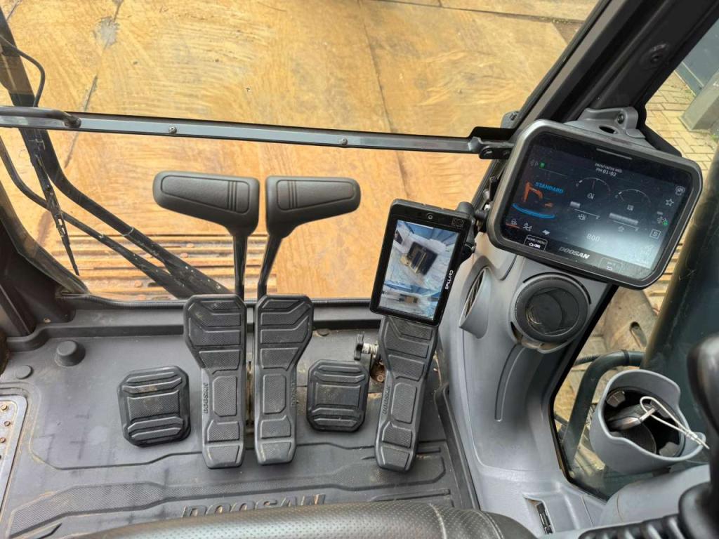 Doosan DX225LC-7 Photo 22