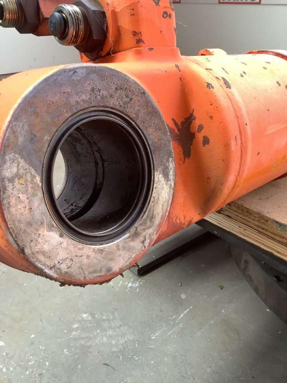 Piston positionneur pour Hitachi ZX160LC Photo 2