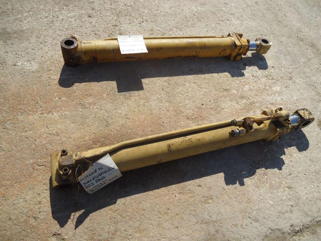 Piston de levage pour Benfra 215 Photo 3