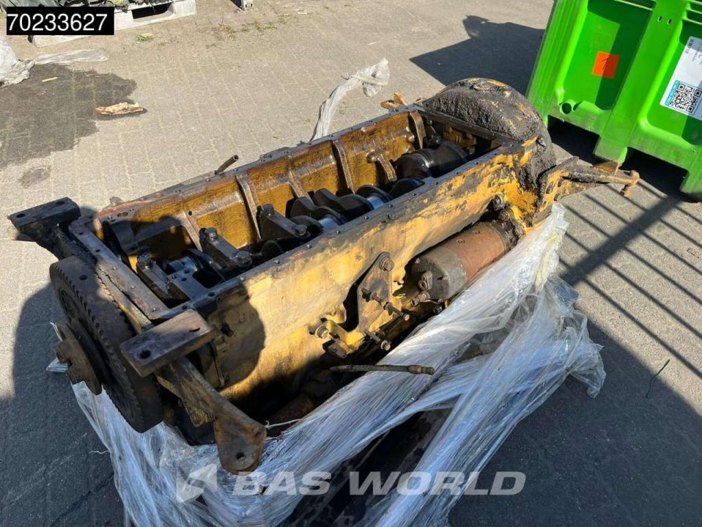 Caterpillar 140 G NO ENGINE Photo 24