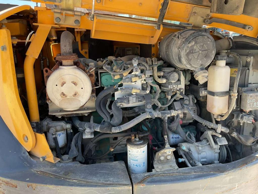 Volvo ECR88D Photo 8