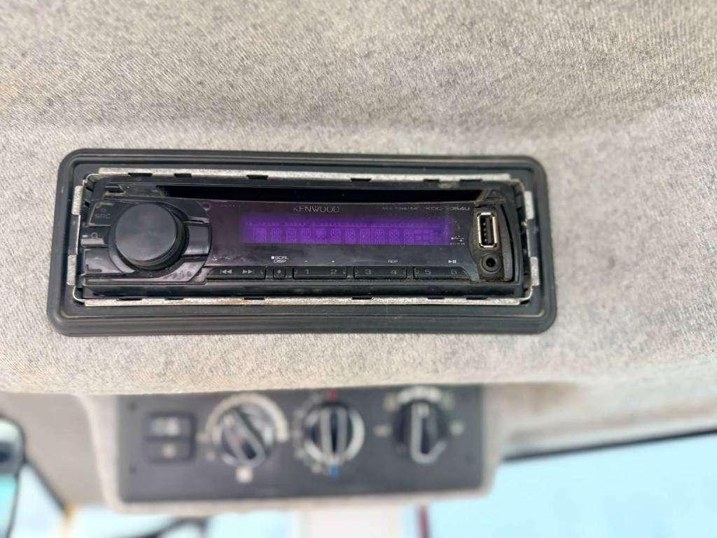 Volvo L120F Photo 27