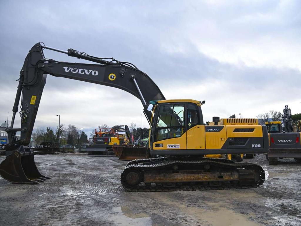 Volvo EC300DNL Photo 2