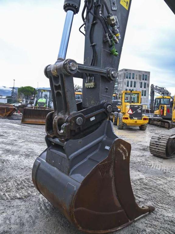 Volvo EC300DNL Photo 9