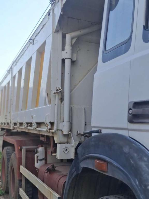 Iveco 330-30 Photo 4