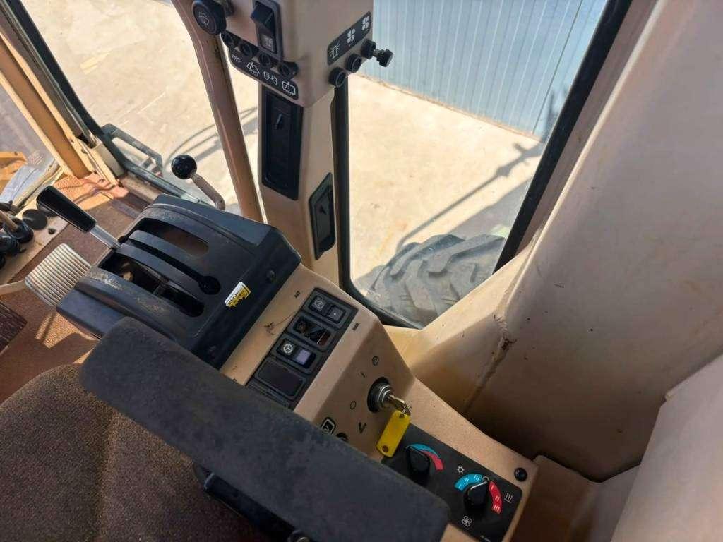 Caterpillar 120 H - CE Photo 23