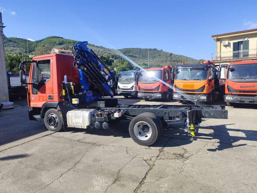 Iveco EUROCARGO 80-190 Photo 10